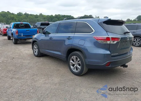 2015 Toyota Highlander Le Plus V6 from USA, damaged, VIN 5TDZKRFH2FS094942